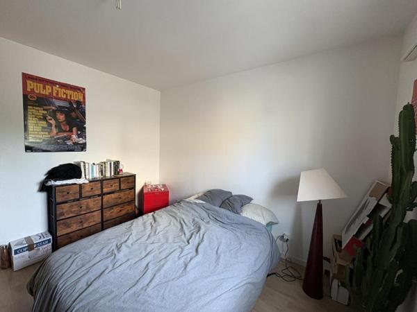 Appartement T2 à louer - 45 m² (réf : 563193)