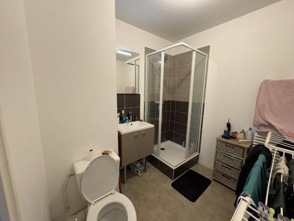 Appartement T2 à louer - 45 m² (réf : 563193)