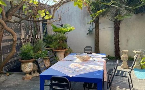 Maison à vendre    2 pièces •  Le Bois-Plage-en-Ré