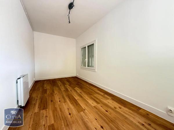 Appartement à louer 2 pièces 44.92m² Saint-Pierre-des-Corps (37700)