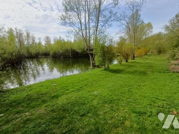 AMIENS, proche Parc Grand Marais : PARCELLE de 3 ha avec ETANGS ET TERRAIN DE LOISIRS
