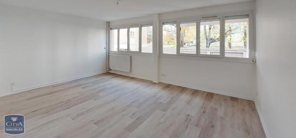 Appartement à louer 2 pièces 58.43m²