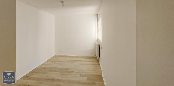 Appartement à louer 2 pièces 58.43m²