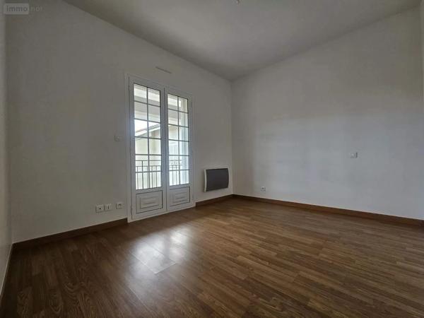 Location - Appartement Feillens 01570 4 pièces 90 m 2
