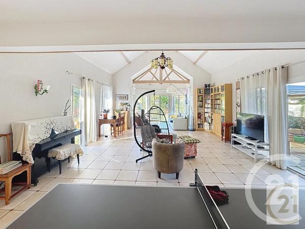Maison à vendre  8 pièces - 389,43 m 2   THOUARE SUR LOIRE  - 44