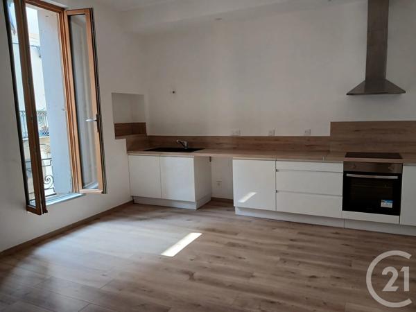 Immeuble à vendre  154,95 m 2   SETE  - 34