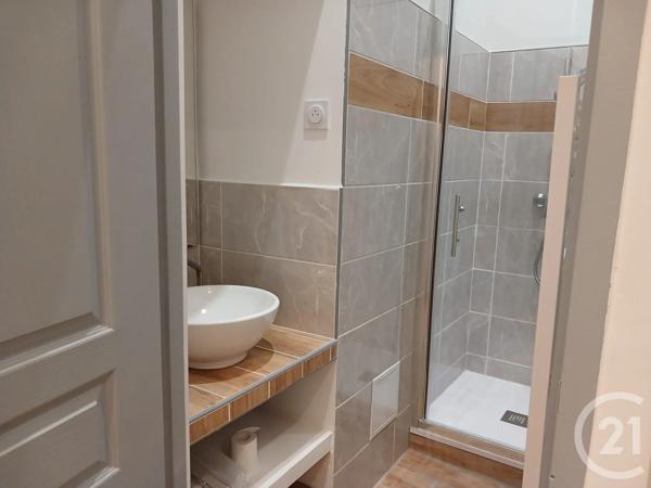 Immeuble à vendre  154,95 m 2   SETE  - 34