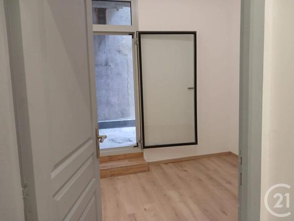 Immeuble à vendre  154,95 m 2   SETE  - 34