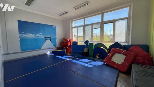 Une ancienne école maternelle