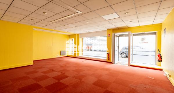 À vendre Immeuble 230 m² - Sablé-sur-sarthe 72300