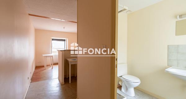 À vendre Immeuble 230 m² - Sablé-sur-sarthe 72300