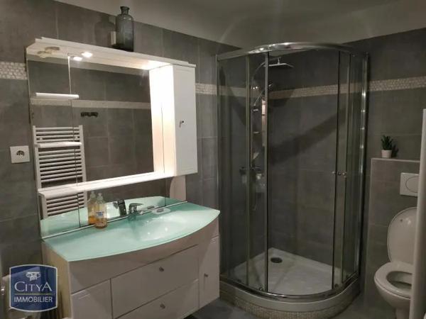 Appartement à louer 2 pièces 52m² Toulon (83000)
