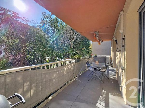 Appartement T4 à vendre  4 pièces - 106,65 m2 MARSEILLE - 13008