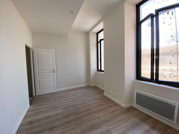 Appartement T3 de 74m² au centre de l'Isle-Jourdain