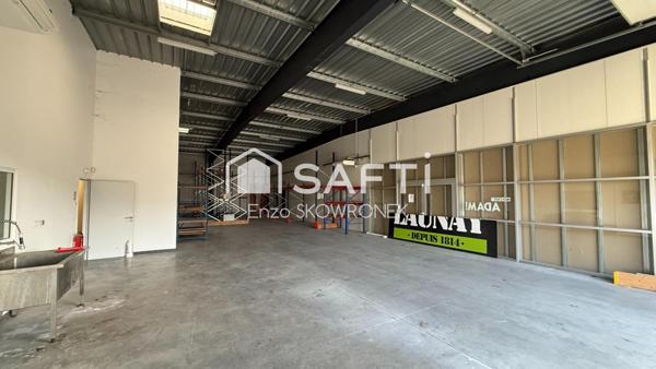 Local commerciale  Langon 920 m2