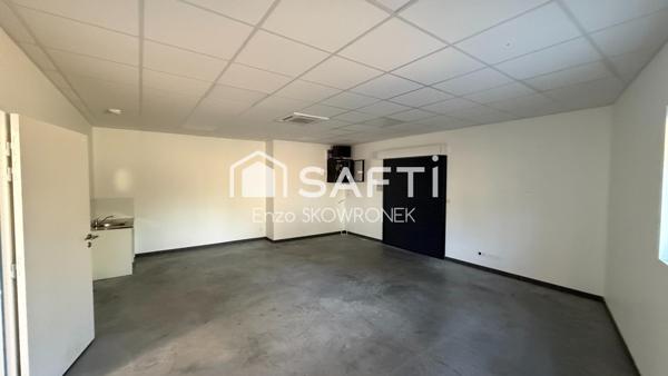 Local commerciale  Langon 920 m2