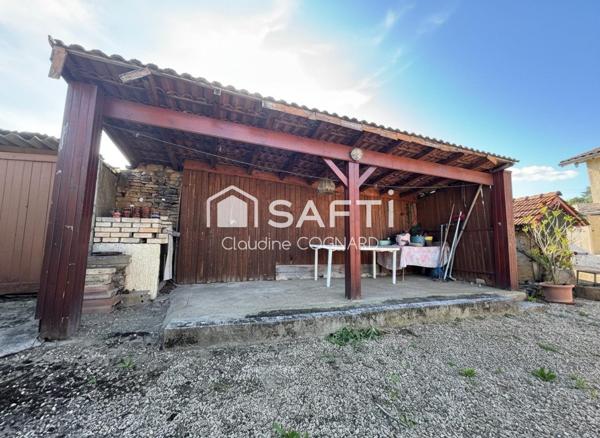 Maison à rénover avec jardin et fort potentiel – Vinzelles