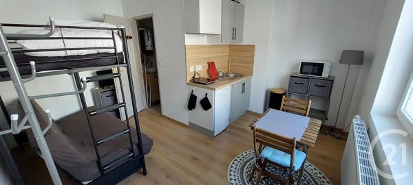 Immeuble à vendre  93 m 2   CAMBRAI  - 59