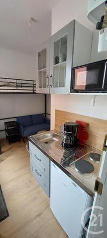 Immeuble à vendre  93 m 2   CAMBRAI  - 59