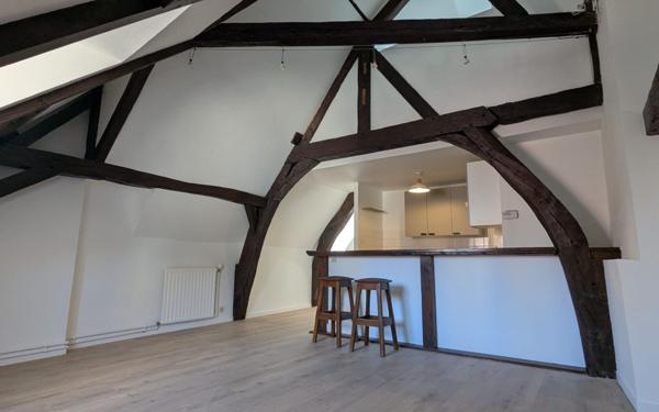 Appartement à louer    1 pièce • 42,79 m2 Dijon