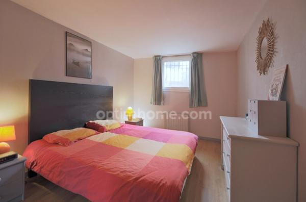 SAINT-PRIX, VAL D'OISE (95) : Maison individuelle d’environ 133 m² habitables (153 m² au sol) - 6 pièces principales