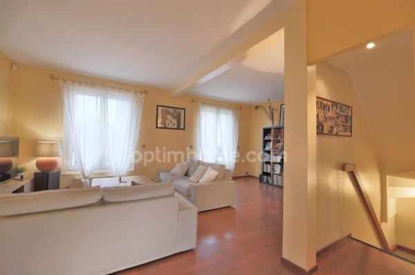 SAINT-PRIX, VAL D'OISE (95) : Maison individuelle d’environ 133 m² habitables (153 m² au sol) - 6 pièces principales