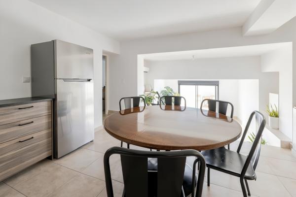 Appartement T4 88m2 Terrasse de 38m2 Place de paking