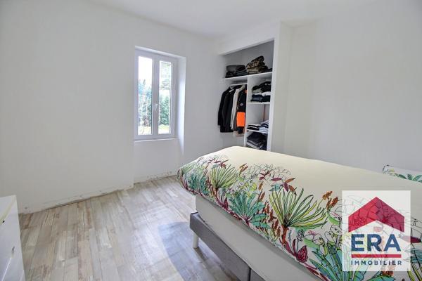 Maison Lapalud 5 pièces - 155m² - 1777m² de terrain constructible