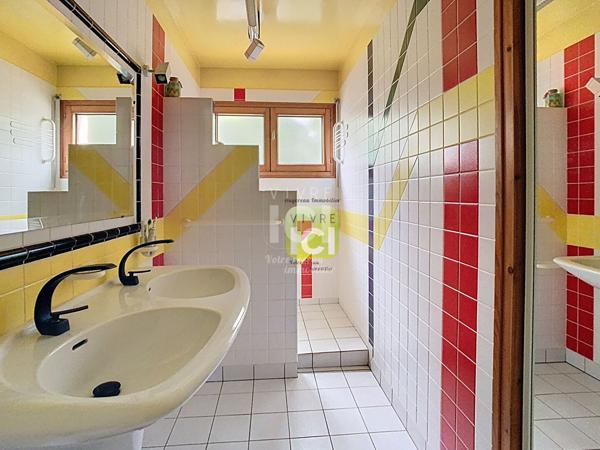 Maison familiale de 143 m² sur demi-niveaux avec Jardin de +300 m² sans vis-à-vis