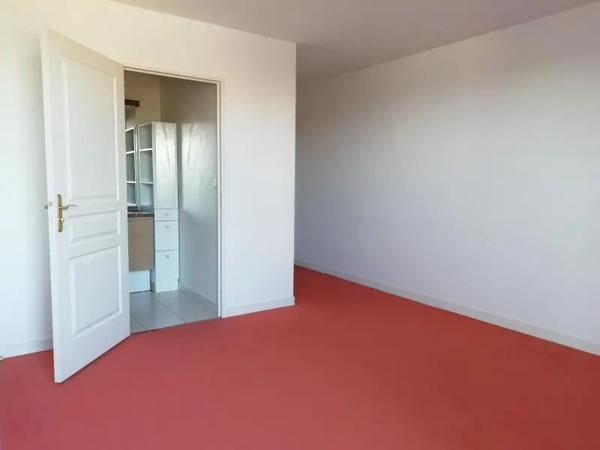 Appartement à louer 5 pièces 128.41m² Le Mans (72000)