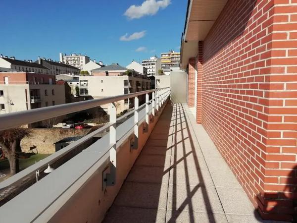 Appartement à louer 5 pièces 128.41m² Le Mans (72000)