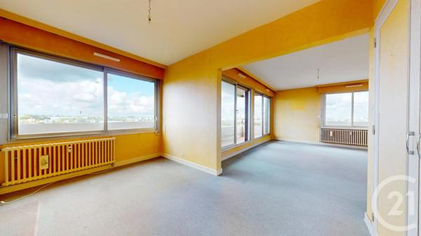 Appartement T5 à vendre  5 pièces - 107 m 2   NANTES  - 44