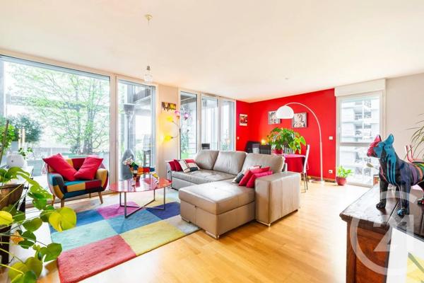 Appartement T5 à vendre  5 pièces - 107 m 2   NANTES  - 44