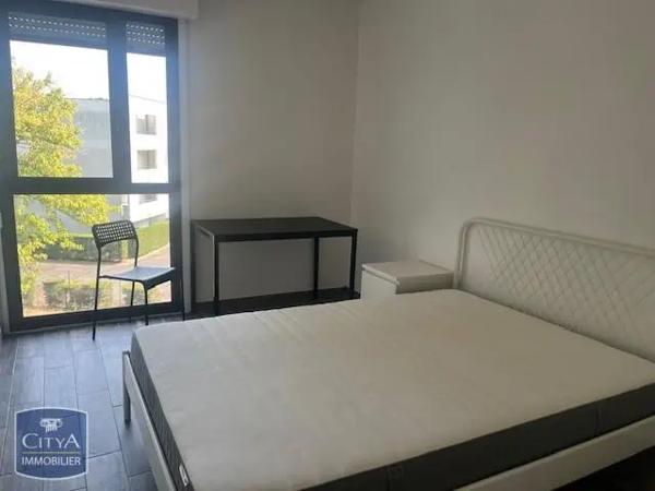 Appartement à louer 4 pièces 79.17m² Pessac (33600)