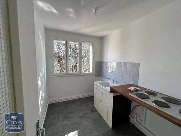 Appartement à louer 2 pièces 42m² Clermont-Ferrand (63000)