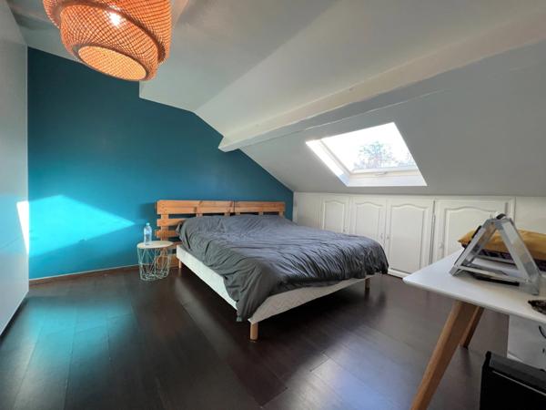 Appartement T3 de 80 m² avec terrasse de 40 m² à vendre sur COMBS LA VILLE (77) Dpt Seine et Marne
