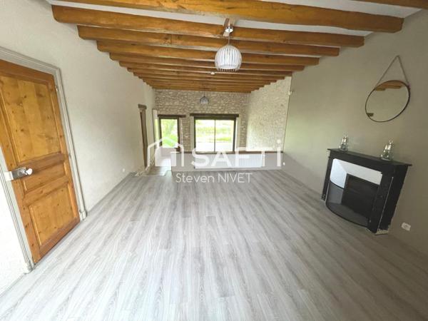 Maison de 140 m² à Niherne avec rivière