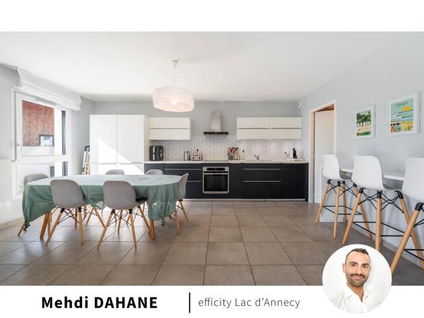 Appartement
         4 pièces
        - 103 m² Exclusivité 690 000 € *