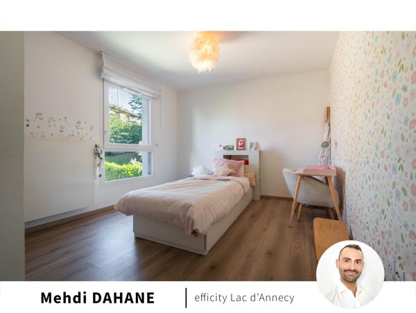 Appartement
         4 pièces
        - 103 m² Exclusivité 690 000 € *