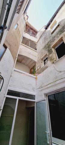 Immeuble à vendre 7 pièces de 116 m²