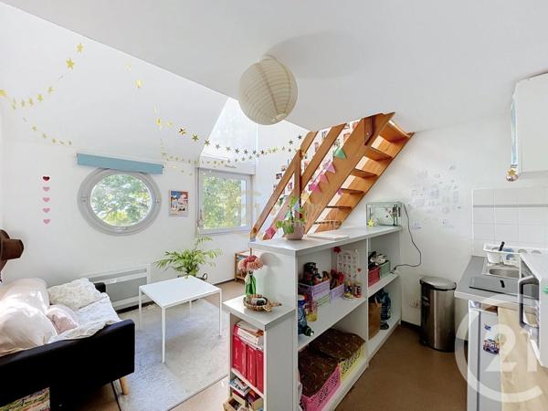 Appartement Studio à vendre  1 pièce - 26,80 m 2   BRUZ  - 35