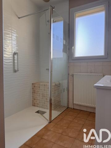 Maison à vendre 4 pièces 95 m² Andrézieux-Bouthéon