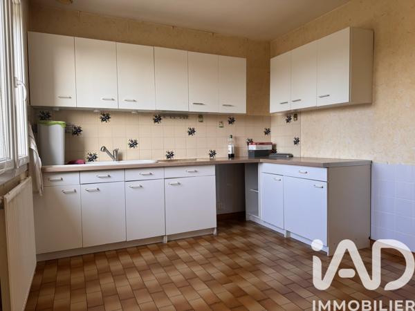 Maison à vendre 4 pièces 95 m² Andrézieux-Bouthéon