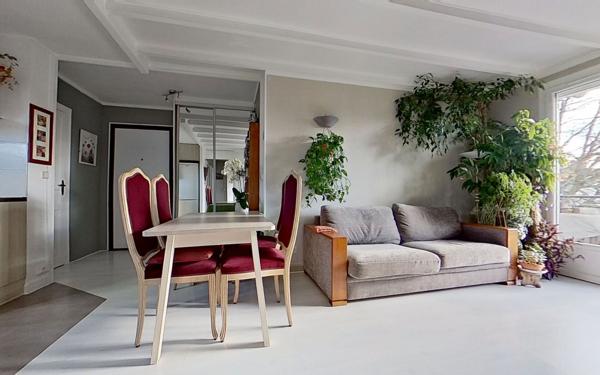 Appartement à vendre    4 pièces • 67,85 m2 Lyon 9