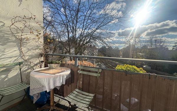 Appartement à vendre    4 pièces • 67,85 m2 Lyon 9