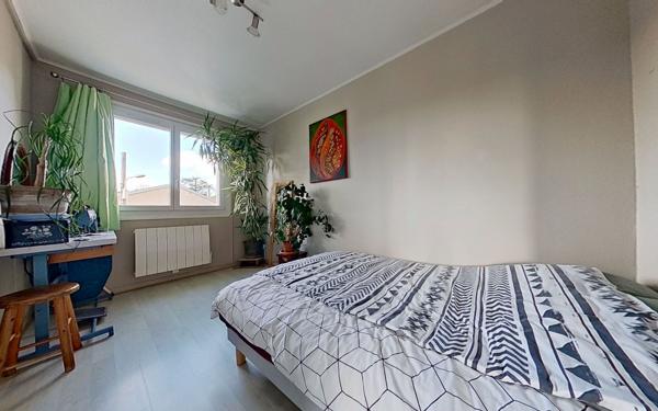 Appartement à vendre    4 pièces • 67,85 m2 Lyon 9