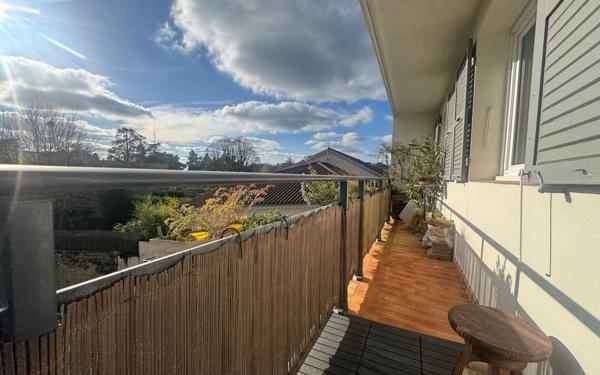 Appartement à vendre    4 pièces • 67,85 m2 Lyon 9