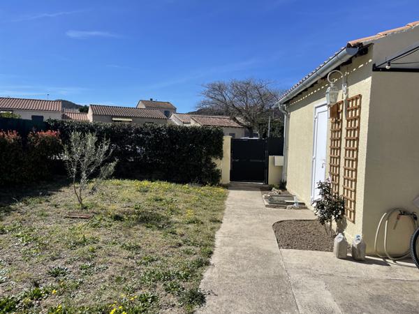 Rochefort-du-Gard (30650) Maison meublée plein pied garage jardin