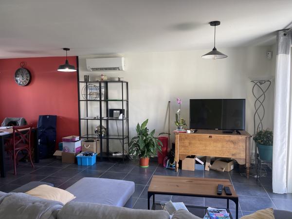 Rochefort-du-Gard (30650) Maison meublée plein pied garage jardin