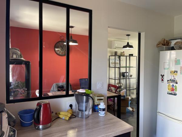 Rochefort-du-Gard (30650) Maison meublée plein pied garage jardin